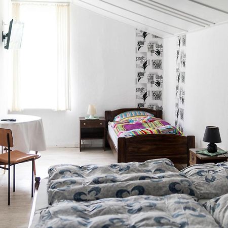 Lake View Apartment In Klein Pravtshagen With Garden Екстер'єр фото