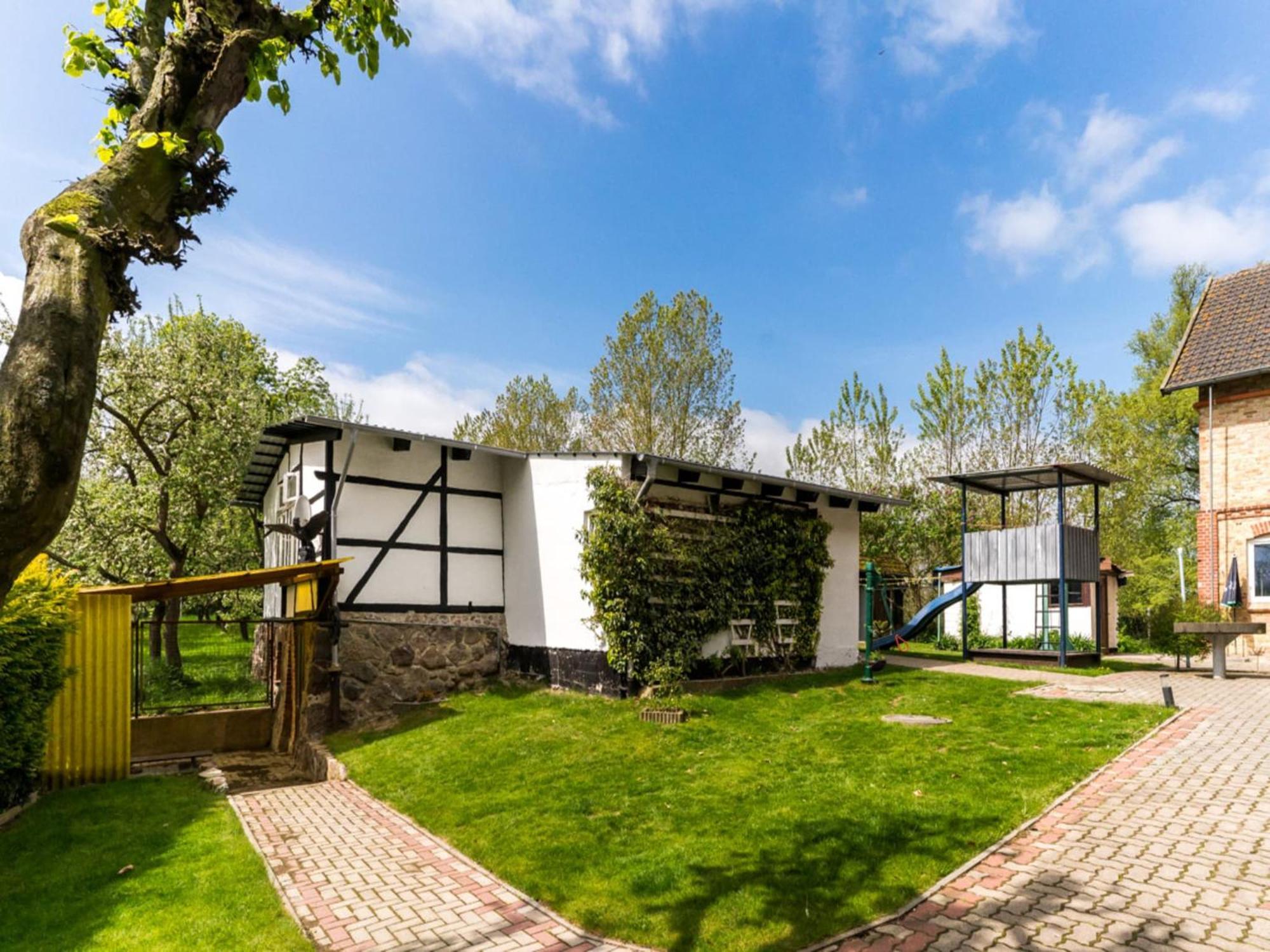 Lake View Apartment In Klein Pravtshagen With Garden Екстер'єр фото